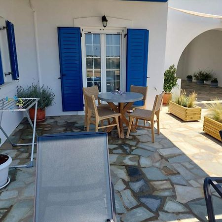 Villa Kalamies Páros Exteriör bild